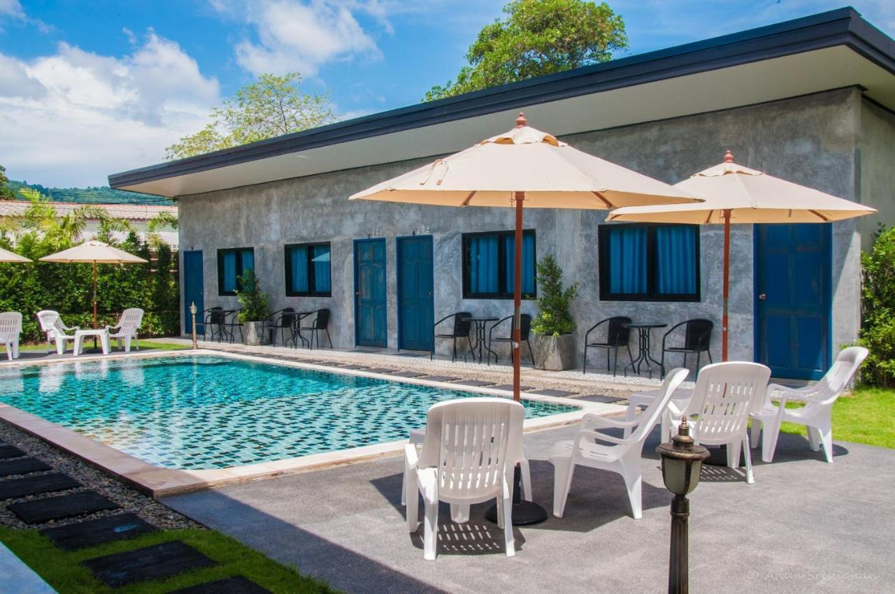 Ongsa House Hotel Bang Tao Beach  Exterior photo