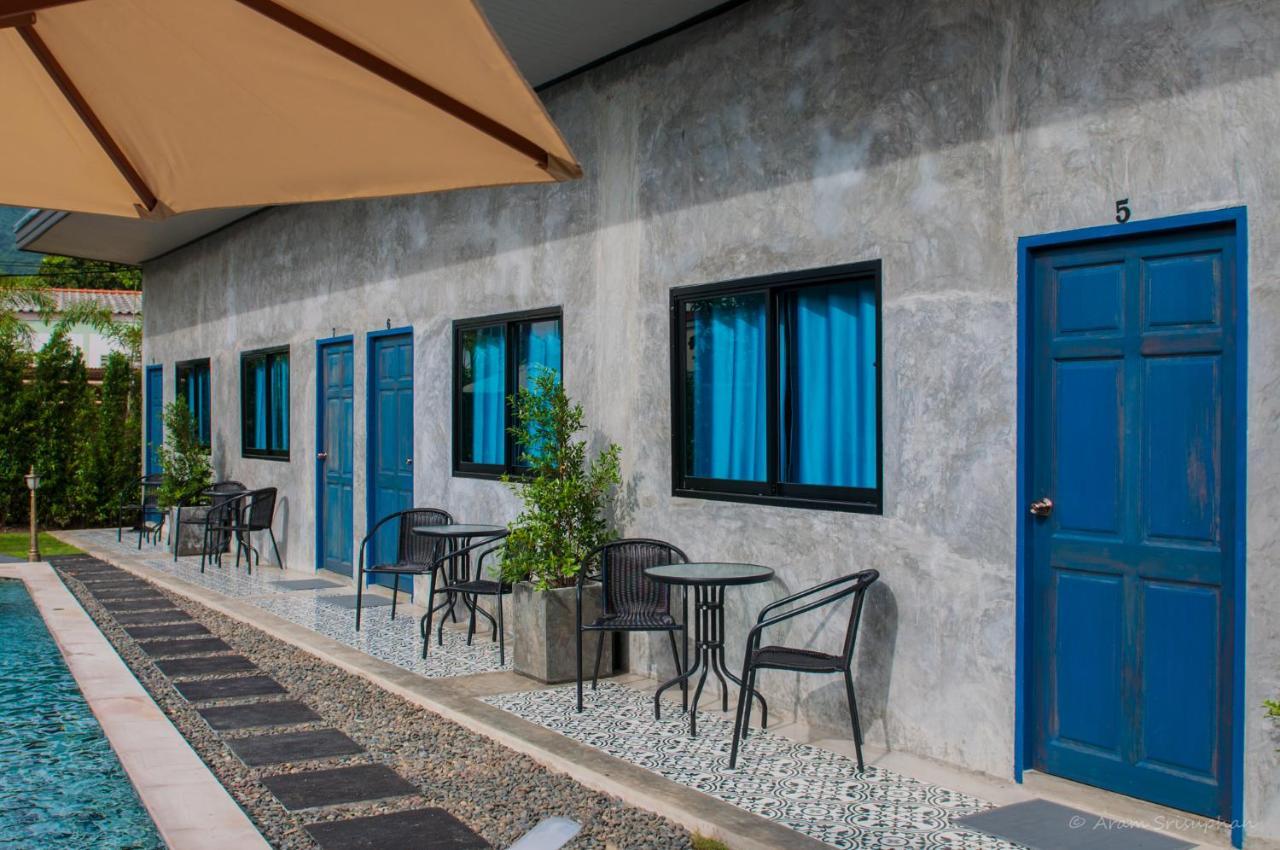 Ongsa House Hotel Bang Tao Beach  Exterior photo