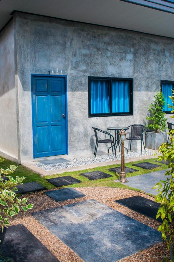Ongsa House Hotel Bang Tao Beach  Exterior photo