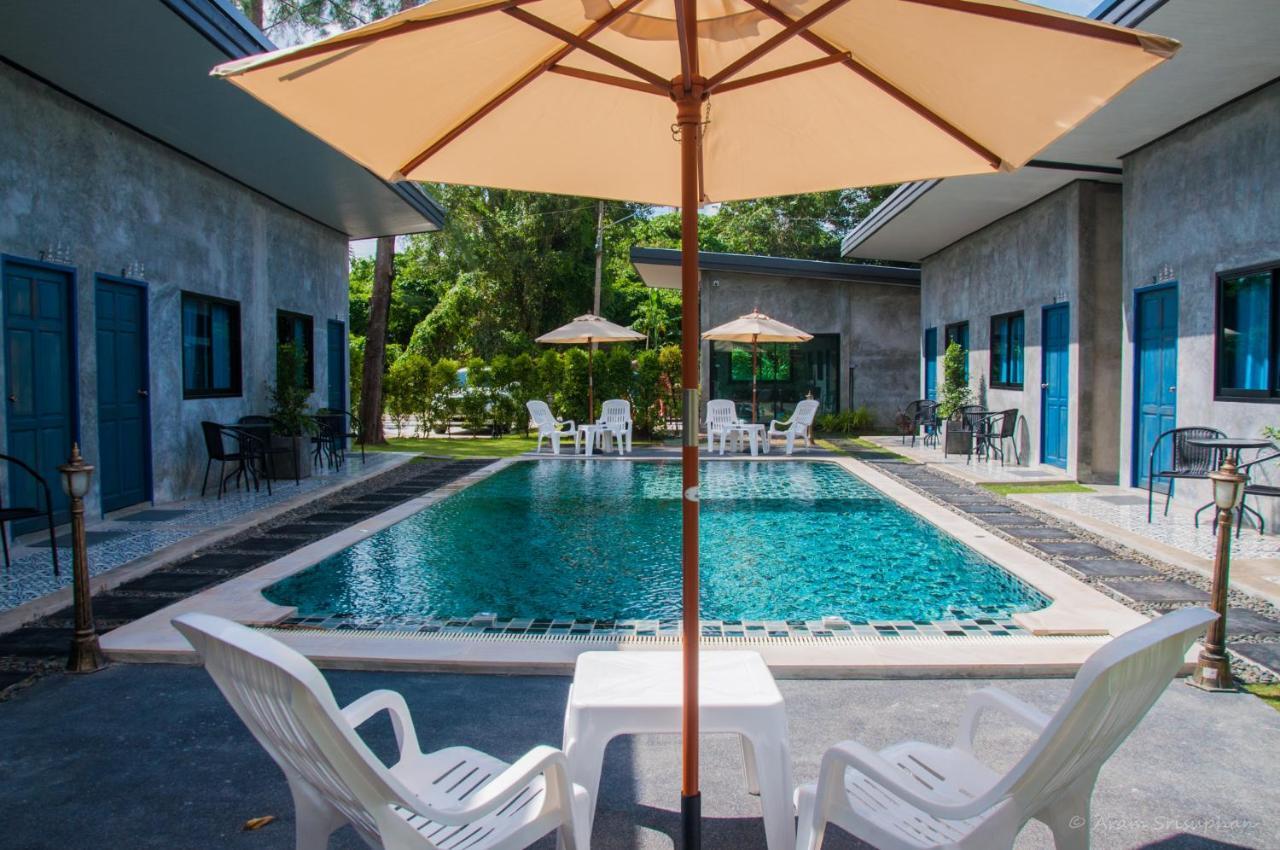 Ongsa House Hotel Bang Tao Beach  Exterior photo