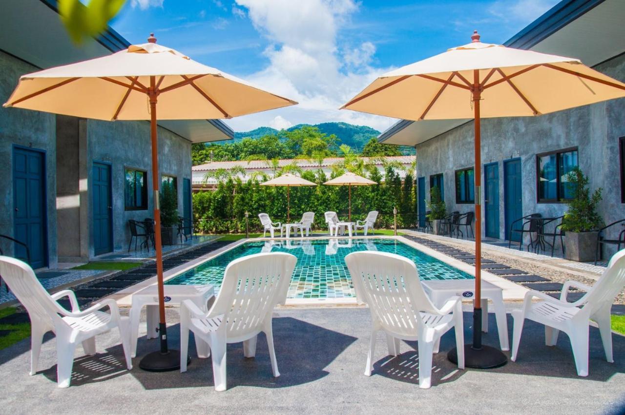 Ongsa House Hotel Bang Tao Beach  Exterior photo
